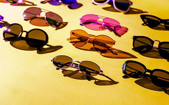 Sun glasses with different colours of lenses